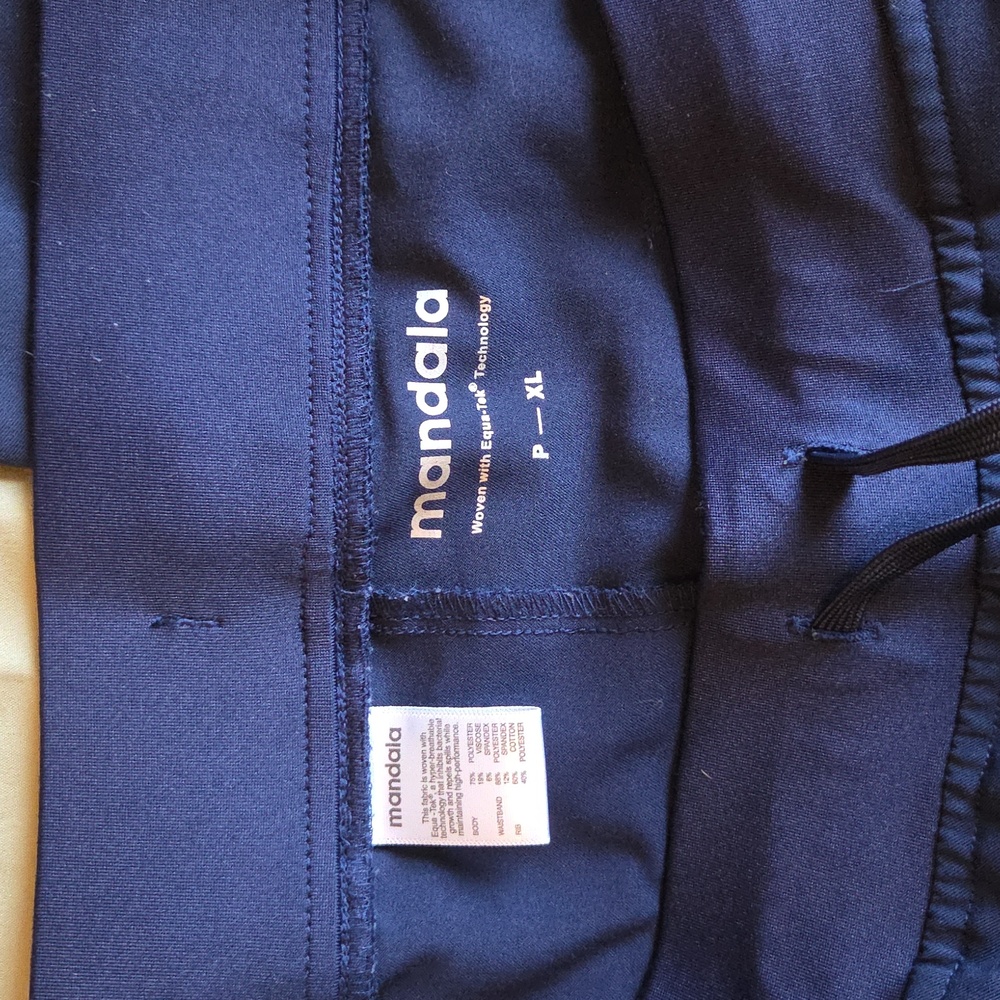 Mandala High Waisted Scrubs Joggers XLP Navy - Picture 4 of 5